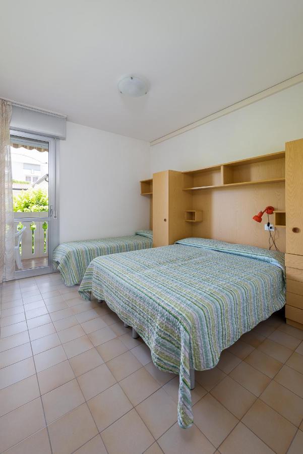 Condominio Lavinia Bibione Bagian luar foto